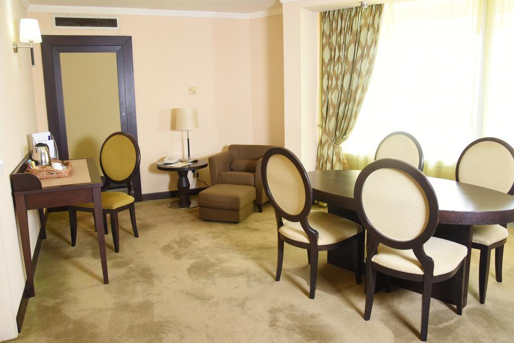 Nicon Luxury Abuja Exterior foto