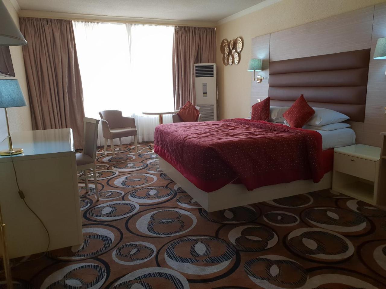 Nicon Luxury Abuja Exterior foto